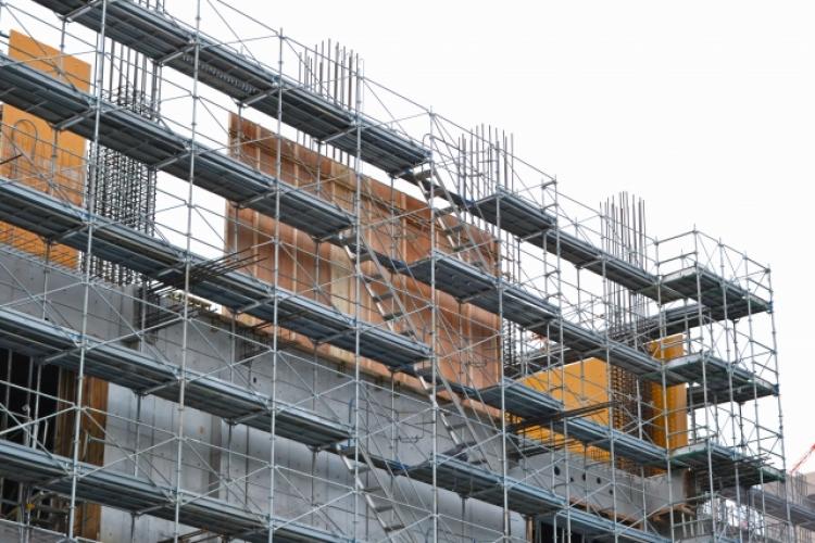 くさび緊結式足場